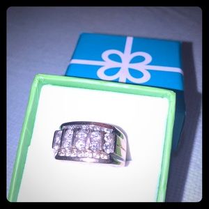 Men’s. Genunine dimounds cluster ring in 10k gold.